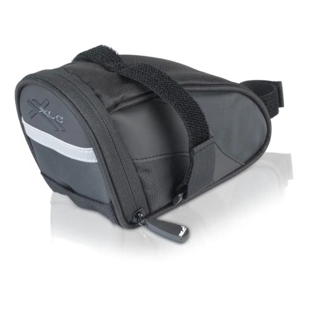 XLC SELE ALTI ÇANTASI BA-S59 SU GEÇİRMEZ SİYAH 17.5X8.5X11 0,8LT